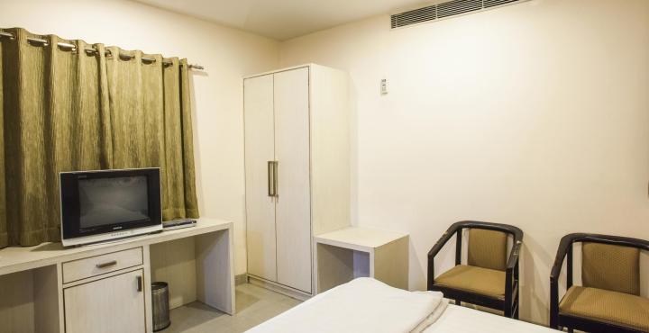 Hotel Tulsi Exotic Bhopal Esterno foto