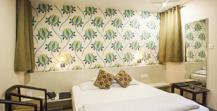 Hotel Tulsi Exotic Bhopal Esterno foto