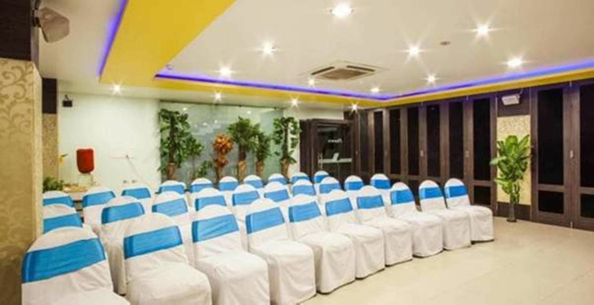 Hotel Tulsi Exotic Bhopal Esterno foto