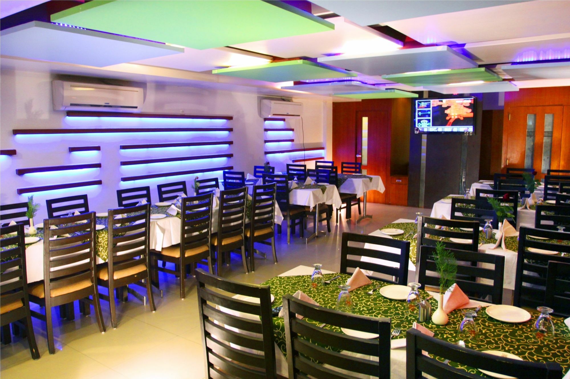 Hotel Tulsi Exotic Bhopal Esterno foto
